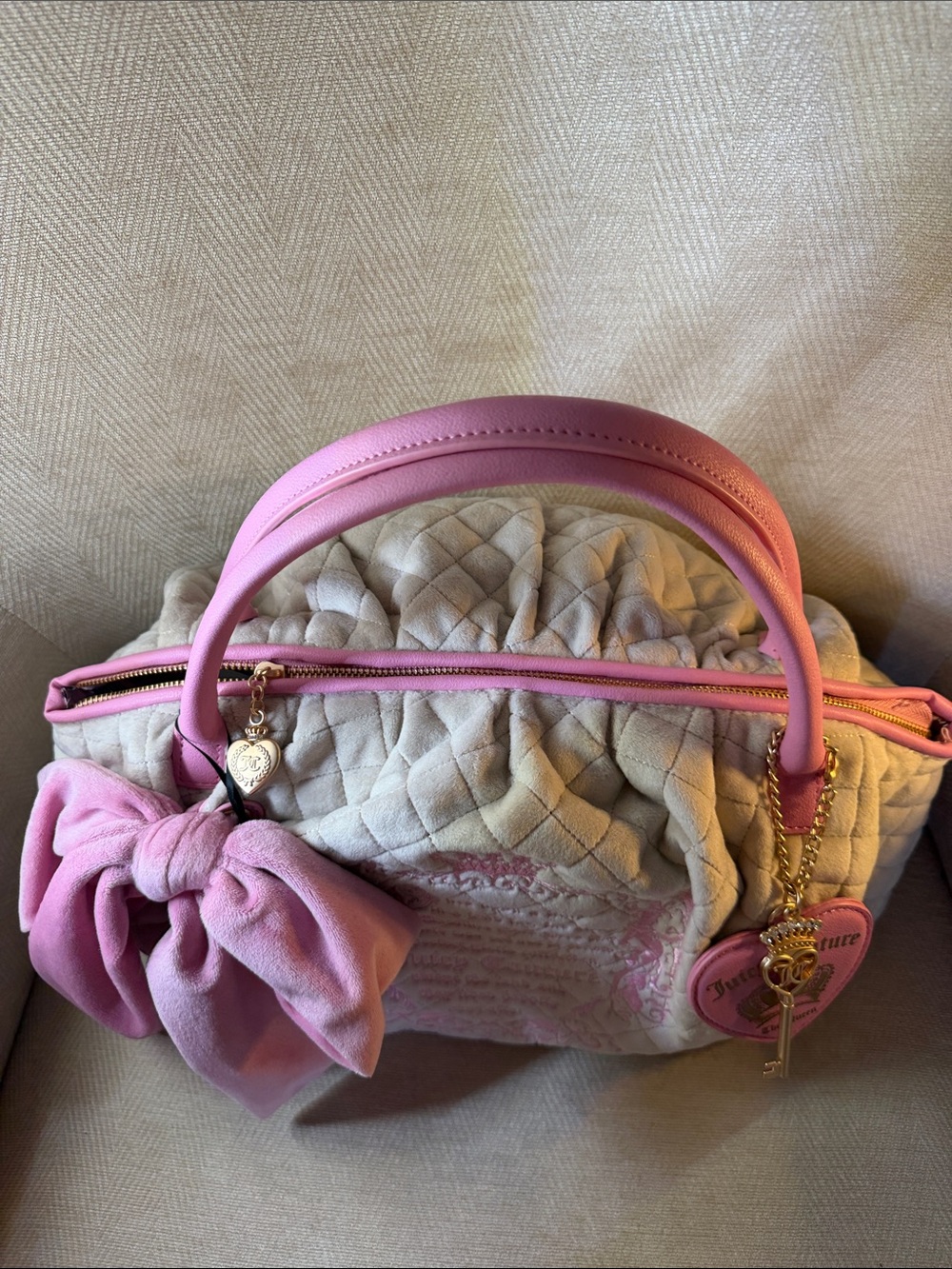 Juicy Couture Pink & Cream Quilted Satchel with Bow Accent - Picture 8 of 16